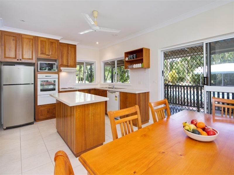 33-35 Evergreen Street, Clifton Beach QLD 4879