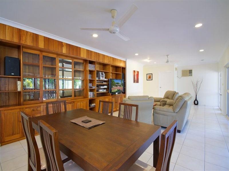 33-35 Evergreen Street, Clifton Beach QLD 4879