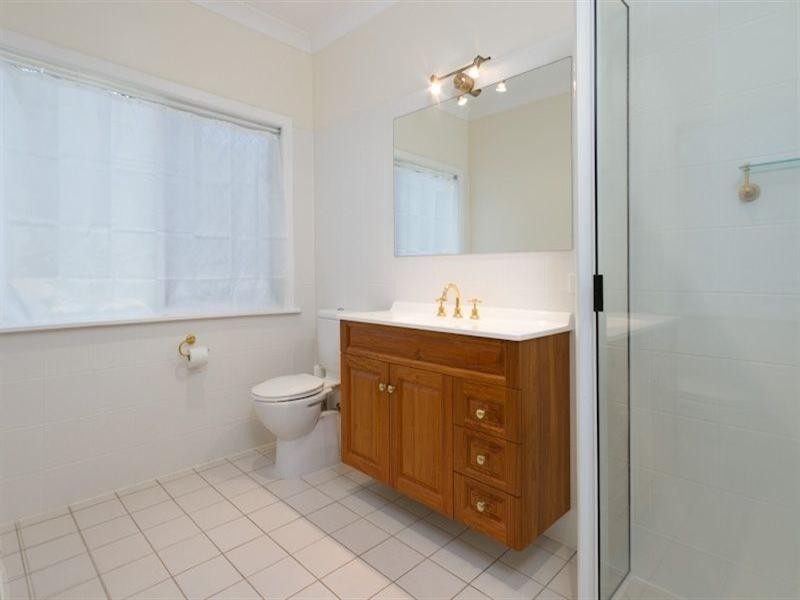 33-35 Evergreen Street, Clifton Beach QLD 4879