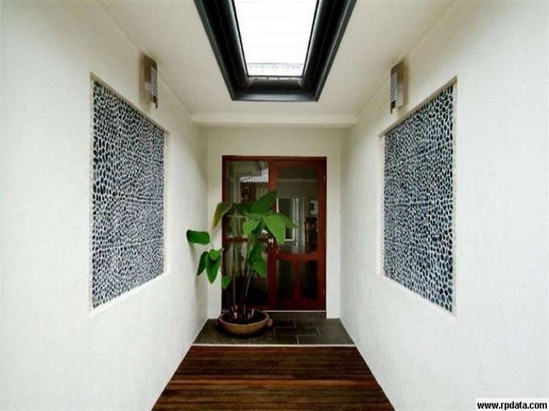 10 Seclusion Drive, Palm Cove QLD 4879