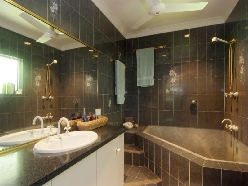 Clifton Beach QLD 4879