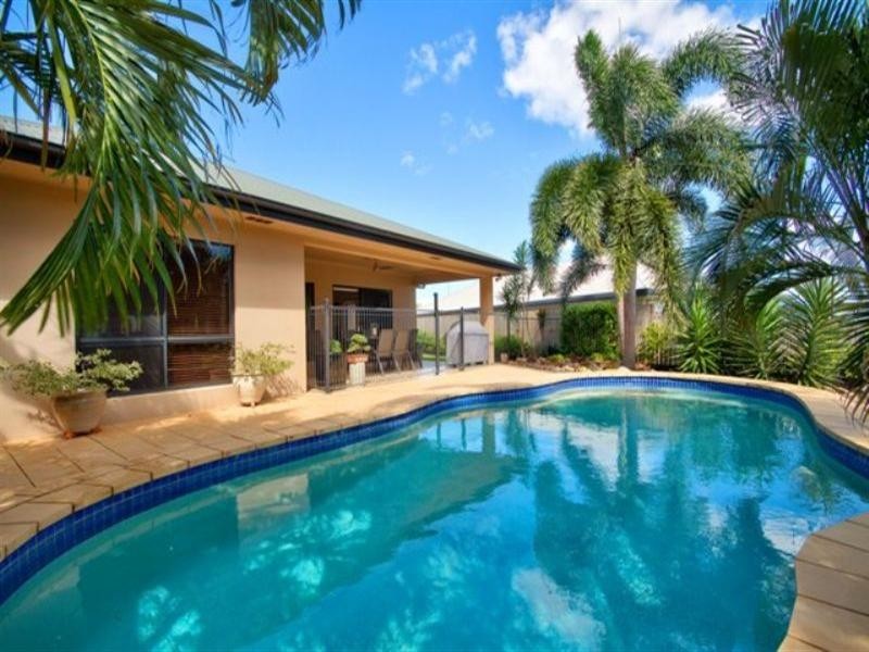 Trinity Beach QLD 4879