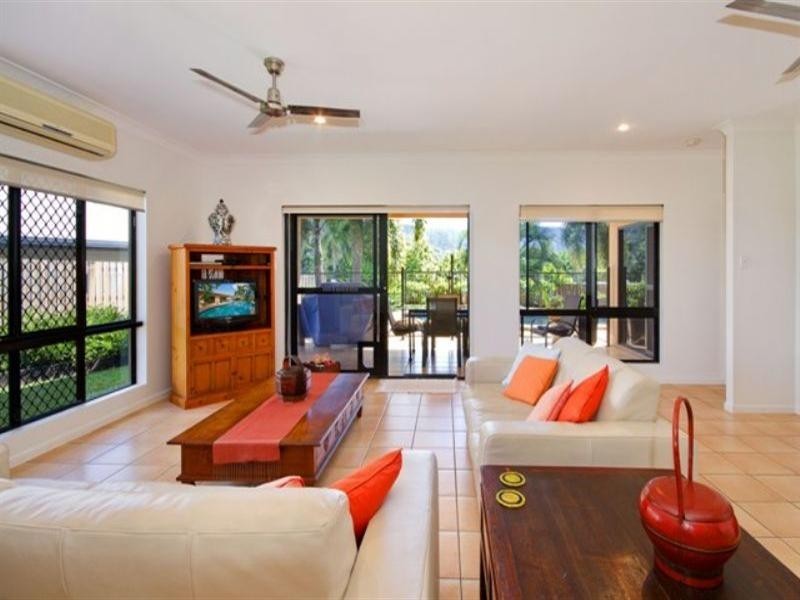 Trinity Beach QLD 4879