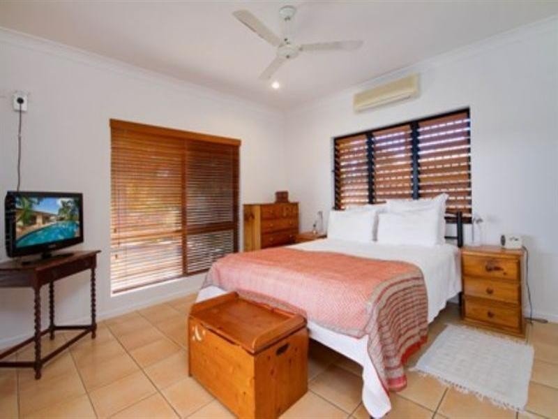 Trinity Beach QLD 4879