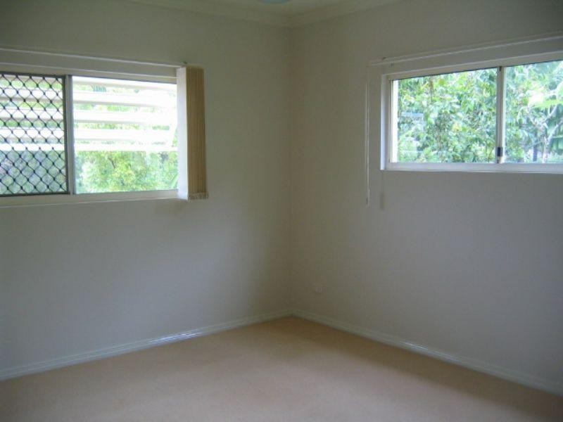 U6/96 Moore Street, Trinity Beach QLD 4879