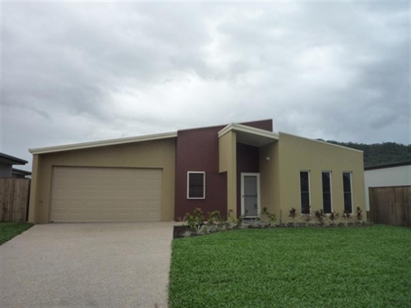 139 Roberts Drive, Trinity Beach QLD 4879