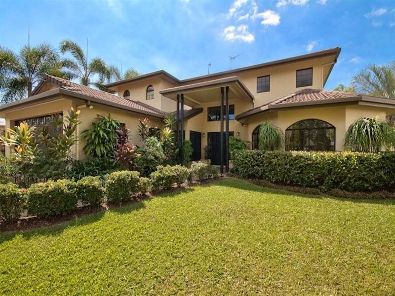 15 Casuarina Street, Holloways Beach QLD 4878