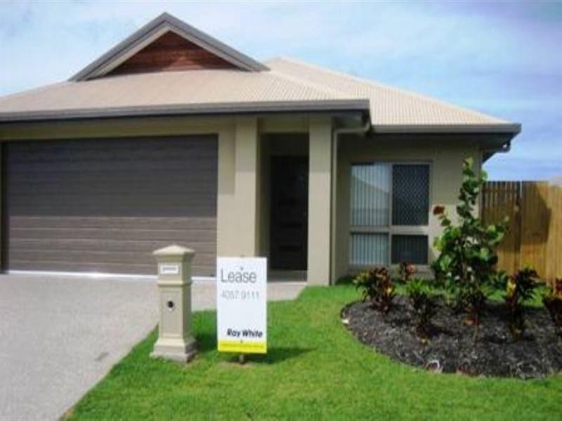 12 Totley Chase, Trinity Park QLD 4879