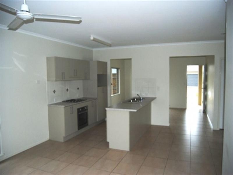 12 Totley Chase, Trinity Park QLD 4879