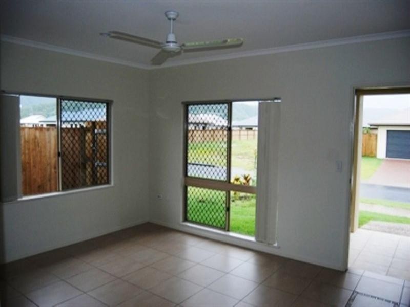 12 Totley Chase, Trinity Park QLD 4879