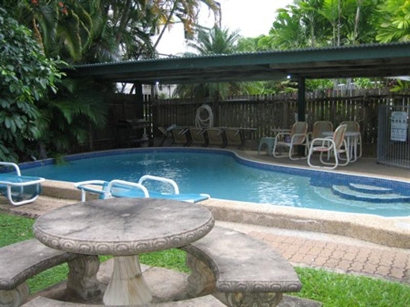 4/46 Moore Street, Trinity Beach QLD 4879