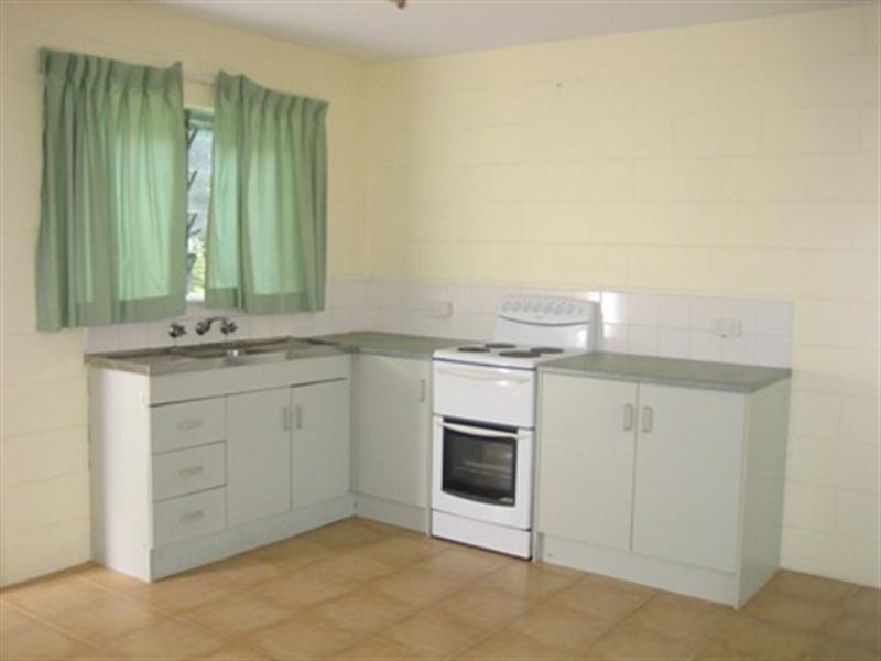 4/46 Moore Street, Trinity Beach QLD 4879