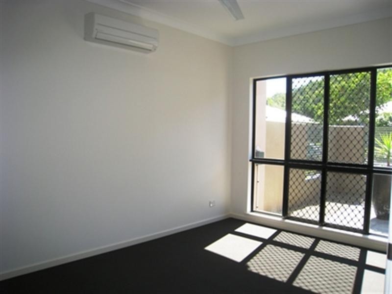 71 Roberts Drive, Trinity Beach QLD 4879