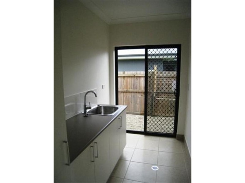 71 Roberts Drive, Trinity Beach QLD 4879