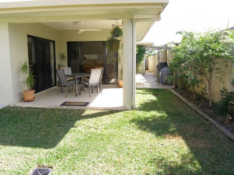 11 Mia Street,, Kewarra Beach QLD 4879