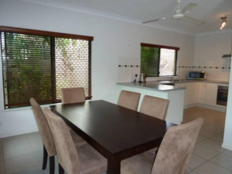 14 Cable Close, Kewarra Beach QLD 4879