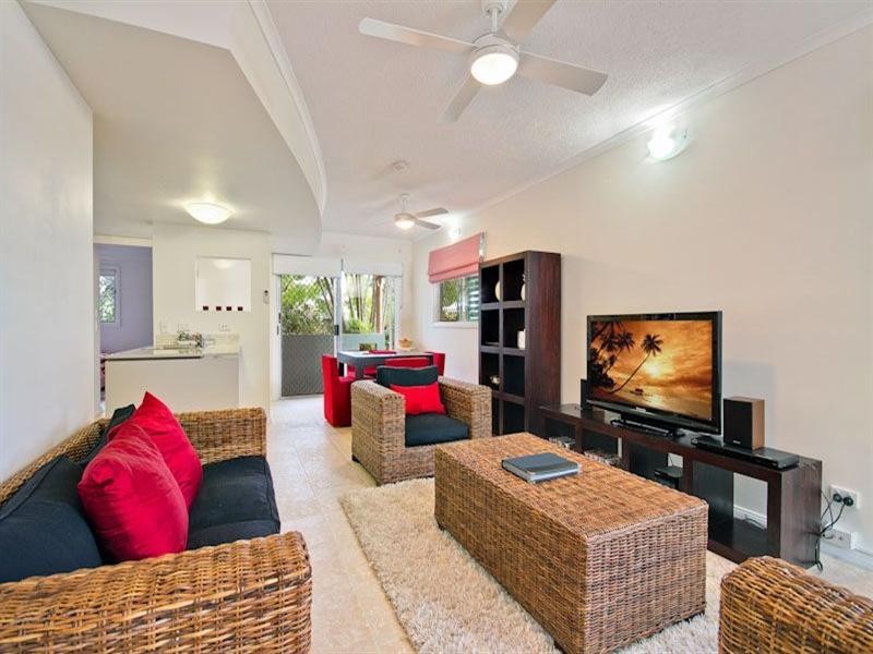 Trinity Beach QLD 4879