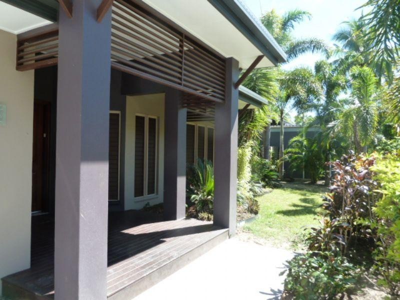 15 Barrier Close, Clifton Beach QLD 4879