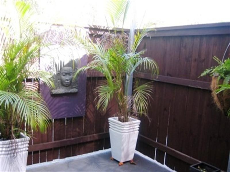 112B Wistaria Street, Holloways Beach QLD 4878