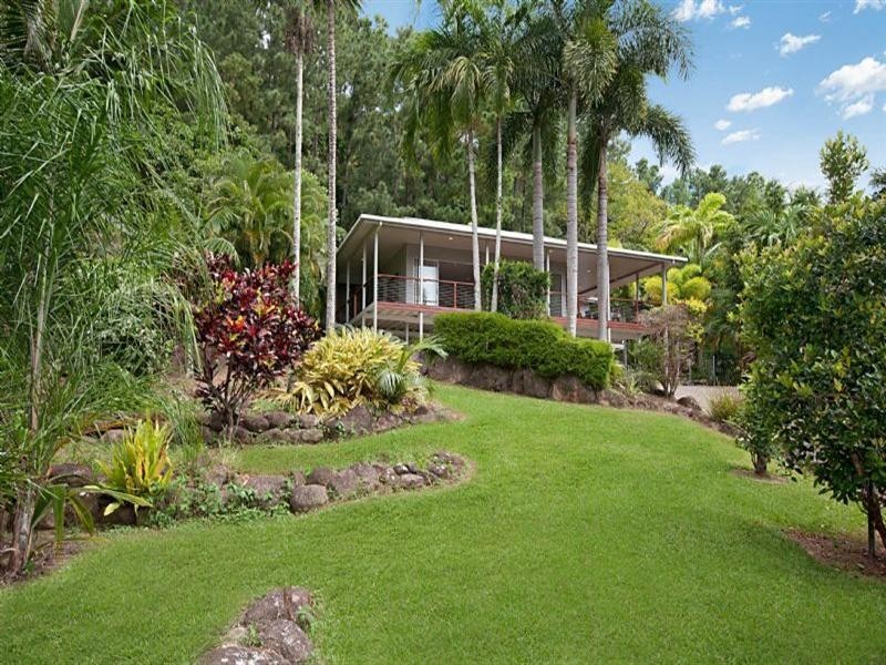 5 Langsat Close, Smithfield QLD 4878