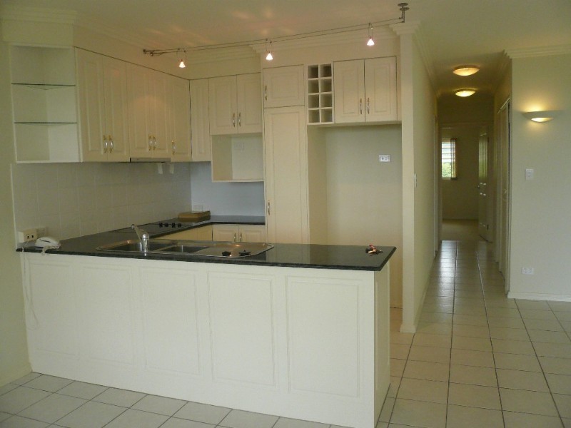 96 Moore Street, Trinity Beach QLD 4879