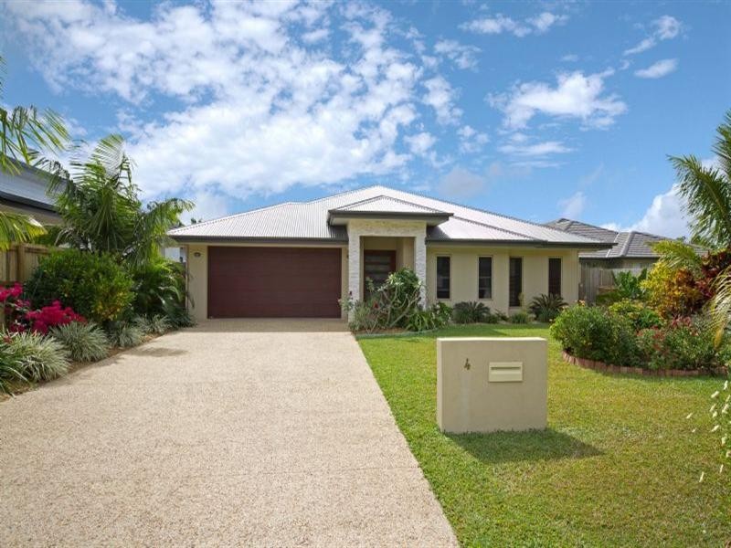 Kewarra Beach QLD 4879