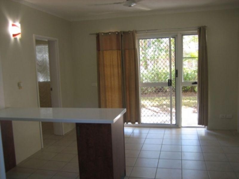 2/538 Varley Street, Yorkeys Knob QLD 4878
