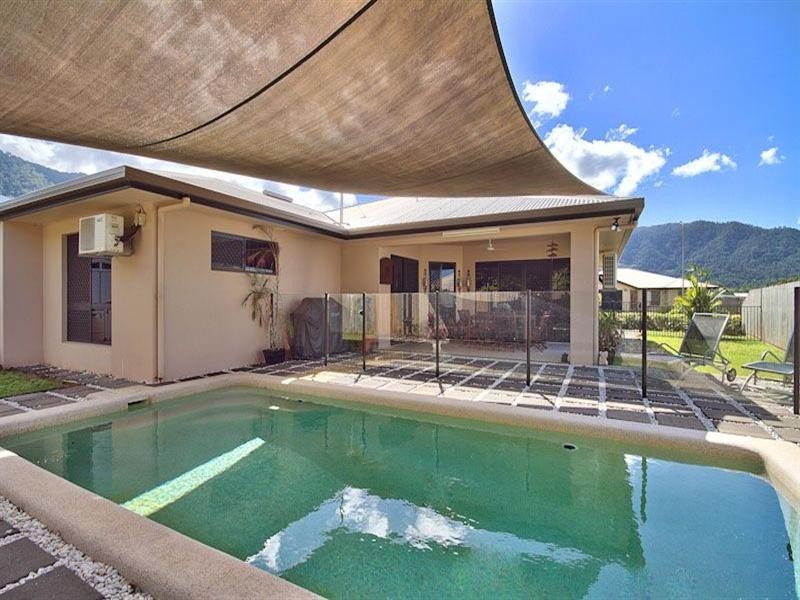 7 Carron Close, Bentley Park QLD 4869