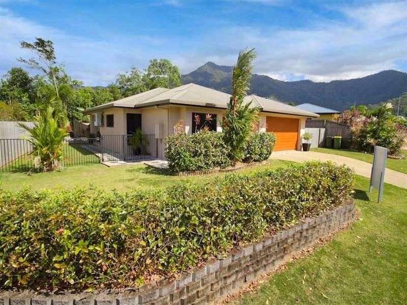 7 Carron Close, Bentley Park QLD 4869