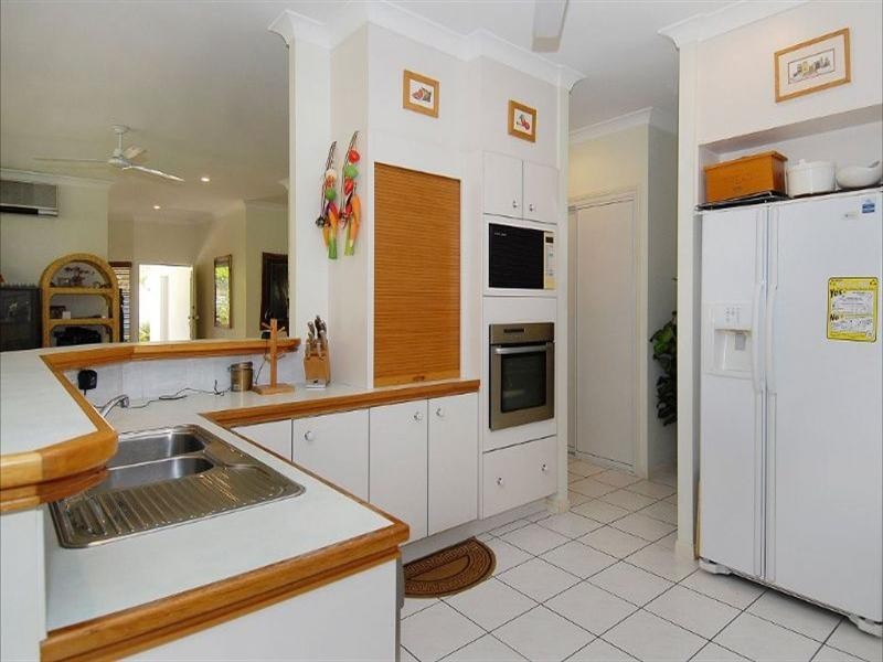 Kewarra Beach QLD 4879