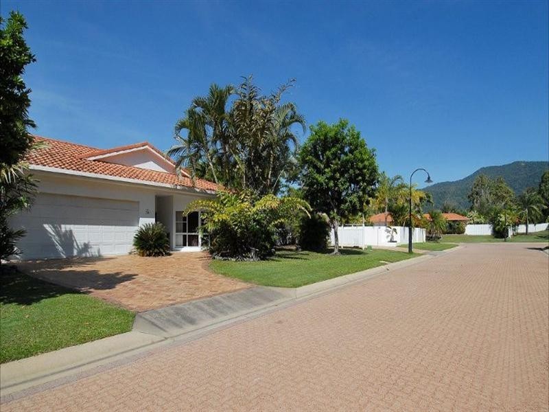 Kewarra Beach QLD 4879