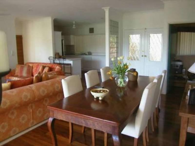 39 Tari Place, Trinity Beach QLD 4879