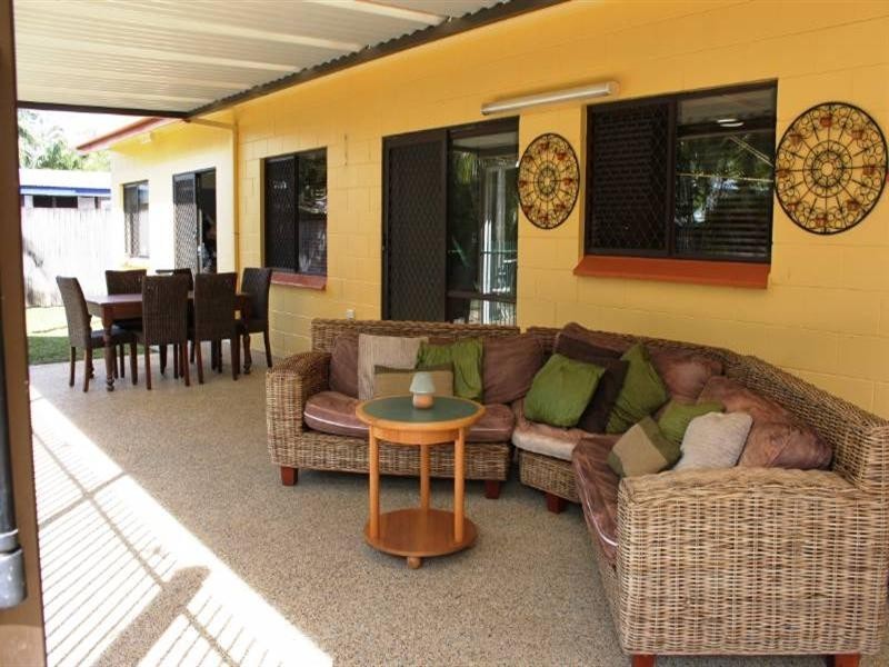 Trinity Beach QLD 4879