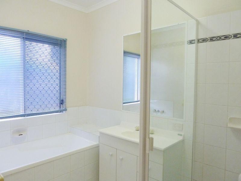 Kewarra Beach QLD 4879