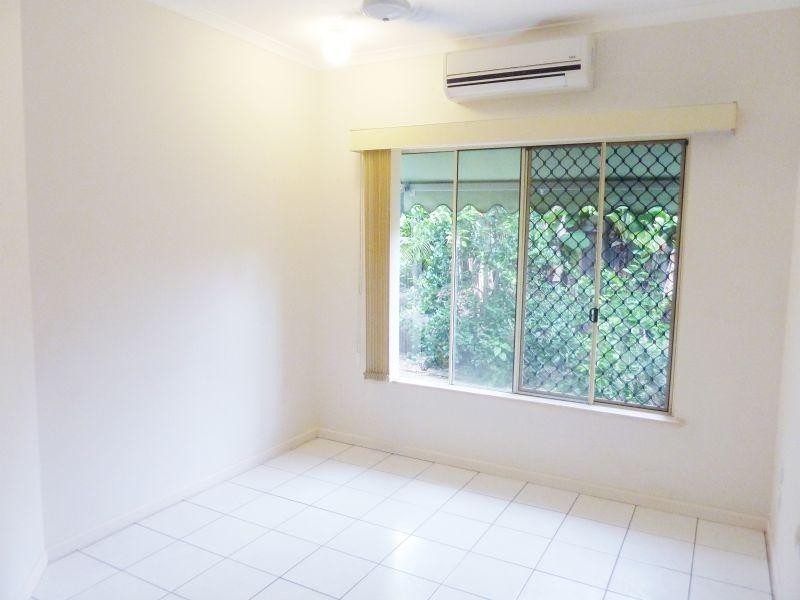 Kewarra Beach QLD 4879