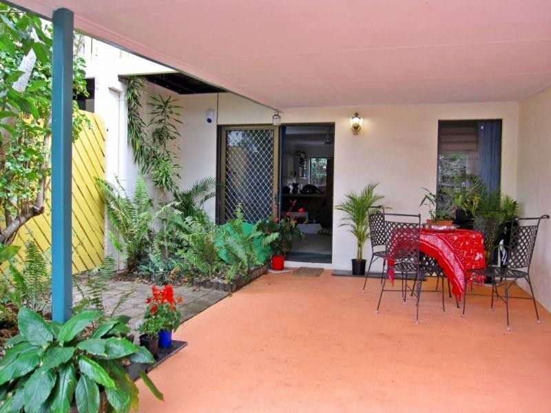 6/501 Varley Street, Yorkeys Knob QLD 4878
