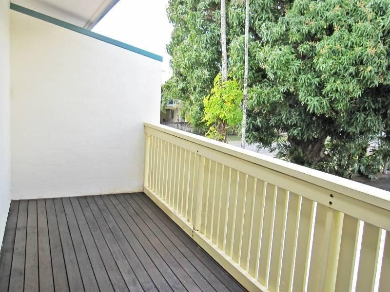 6/501 Varley Street, Yorkeys Knob QLD 4878