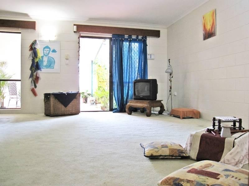 6/501 Varley Street, Yorkeys Knob QLD 4878