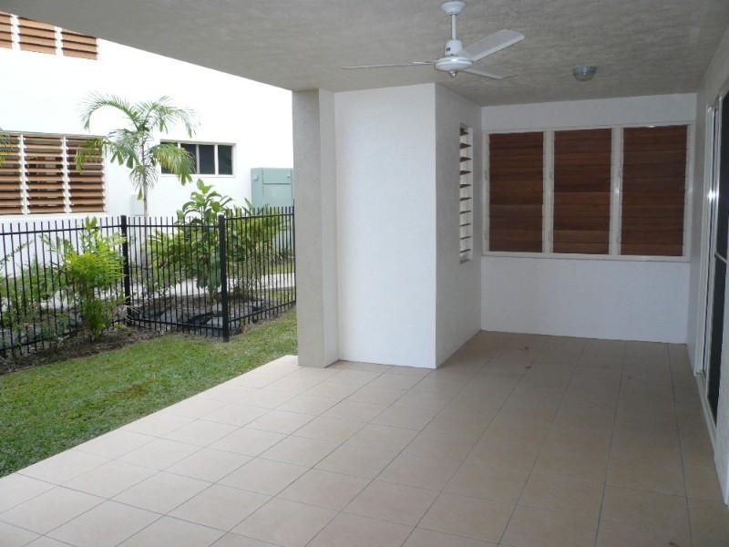 Clifton Beach QLD 4879