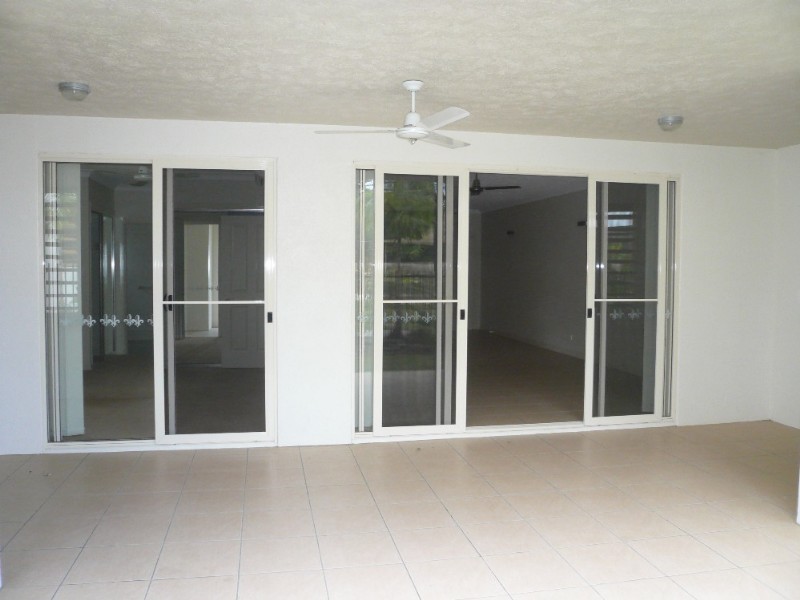 Clifton Beach QLD 4879