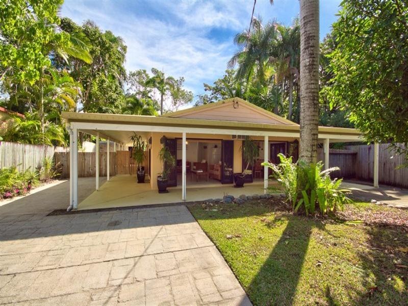 Trinity Beach QLD 4879