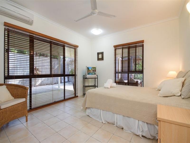 Trinity Beach QLD 4879