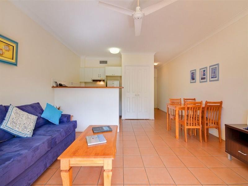 9/61-63 Sims Esplanade, Yorkeys Knob QLD 4878