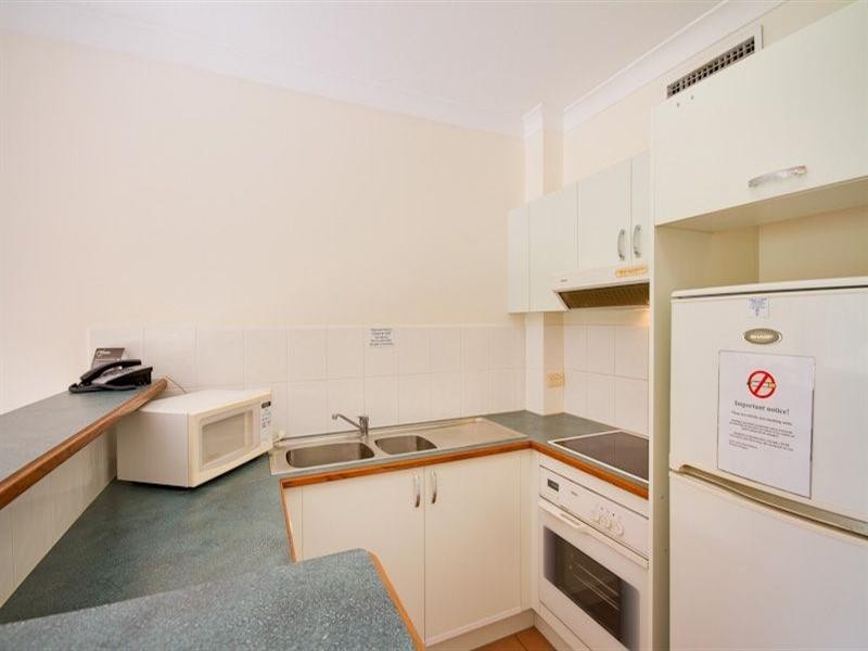 9/61-63 Sims Esplanade, Yorkeys Knob QLD 4878