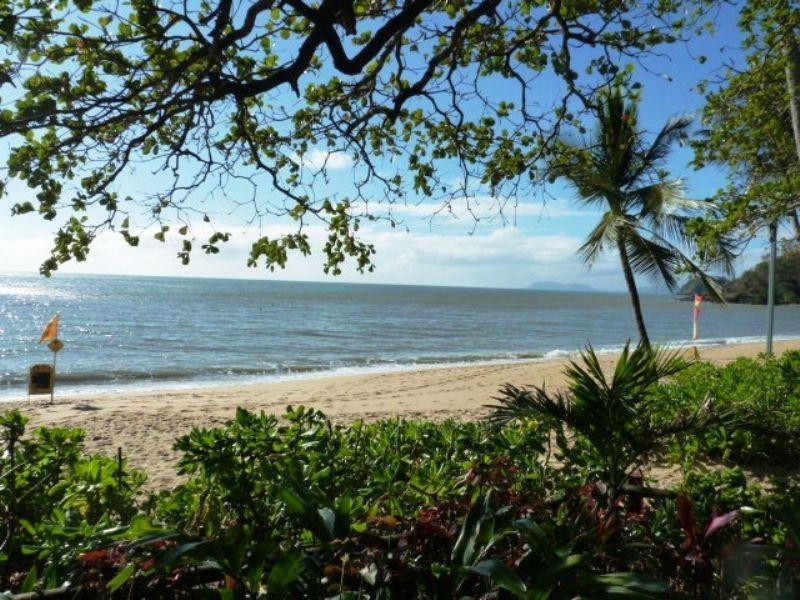 Trinity Beach QLD 4879