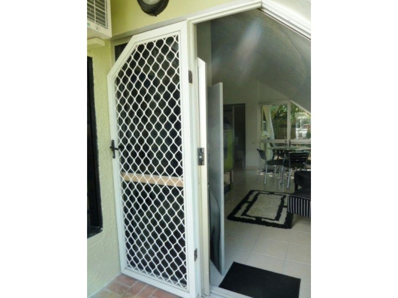 Trinity Beach QLD 4879