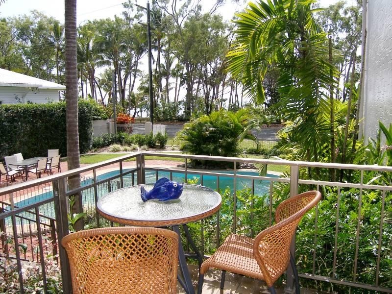 Clifton Beach QLD 4879