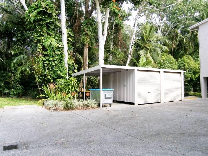 Clifton Beach QLD 4879