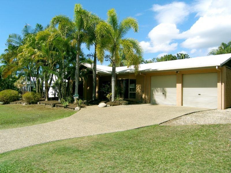 Clifton Beach QLD 4879