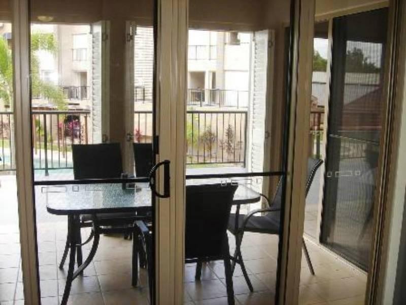 107/22 Ward Street, Mooroobool QLD 4870